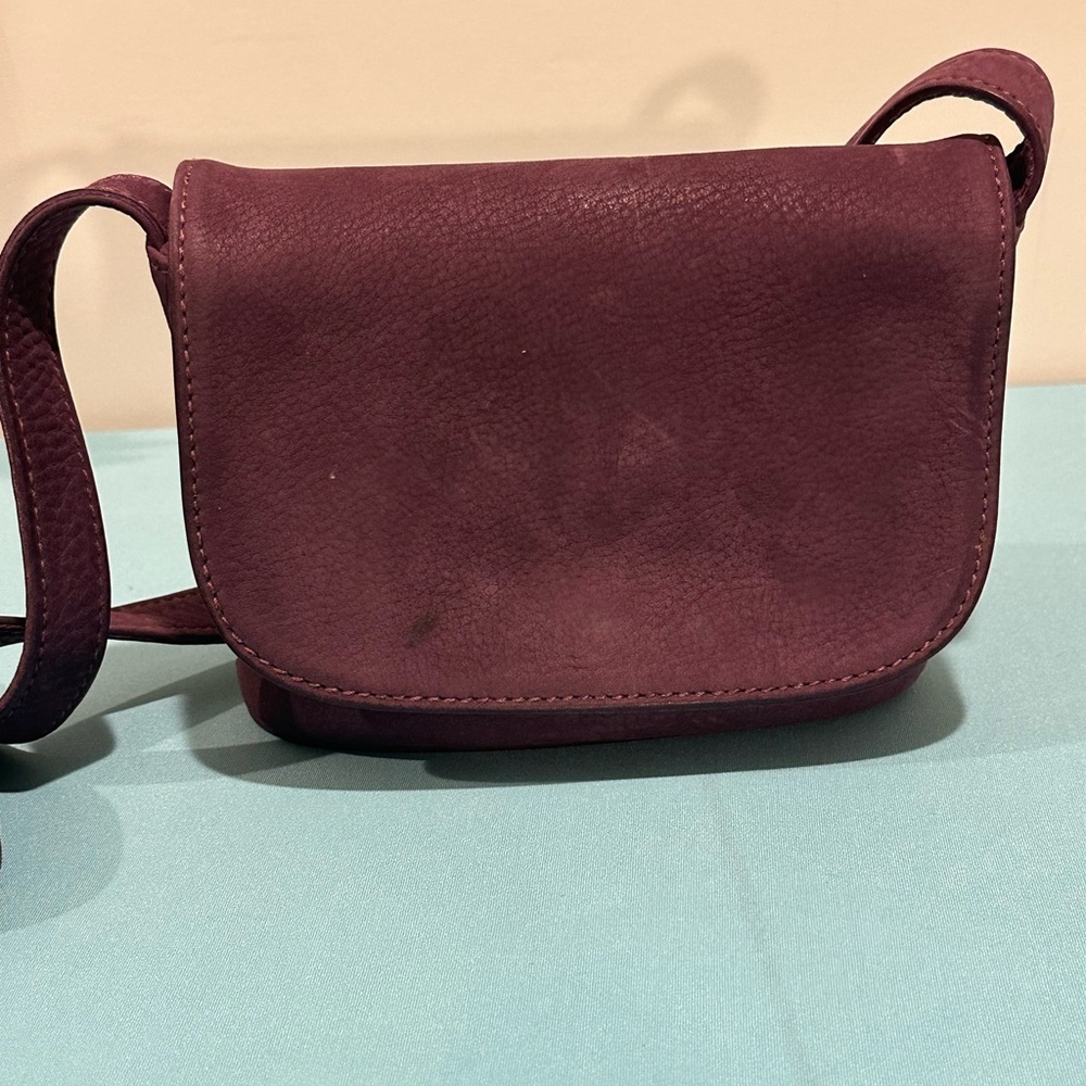 Vintage purple suede Coach crossbody